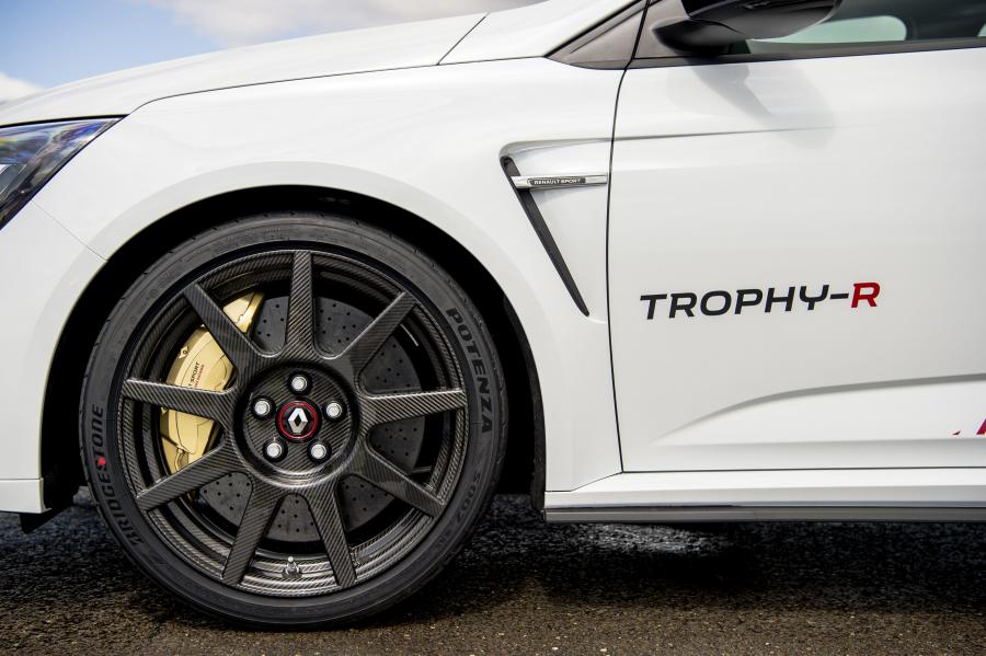 Колеса Renault Megane R.S. Trophy-R 2019 года  (UK) (фото 39 из 46)